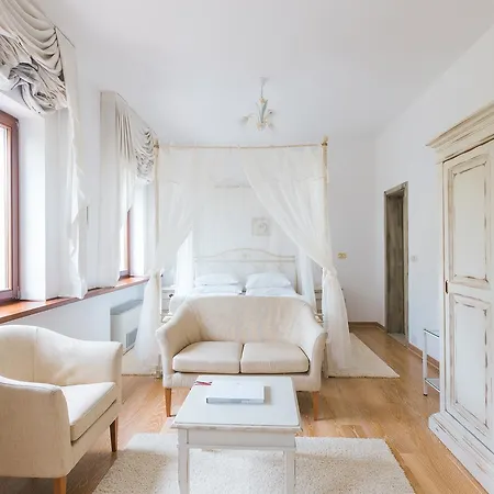 Bed & Breakfast Palazzo Angelica Adults Only Oprtalj