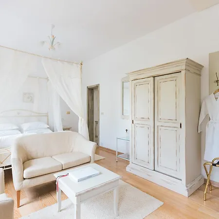 Palazzo Angelica Adults Only Bed & Breakfast 4*